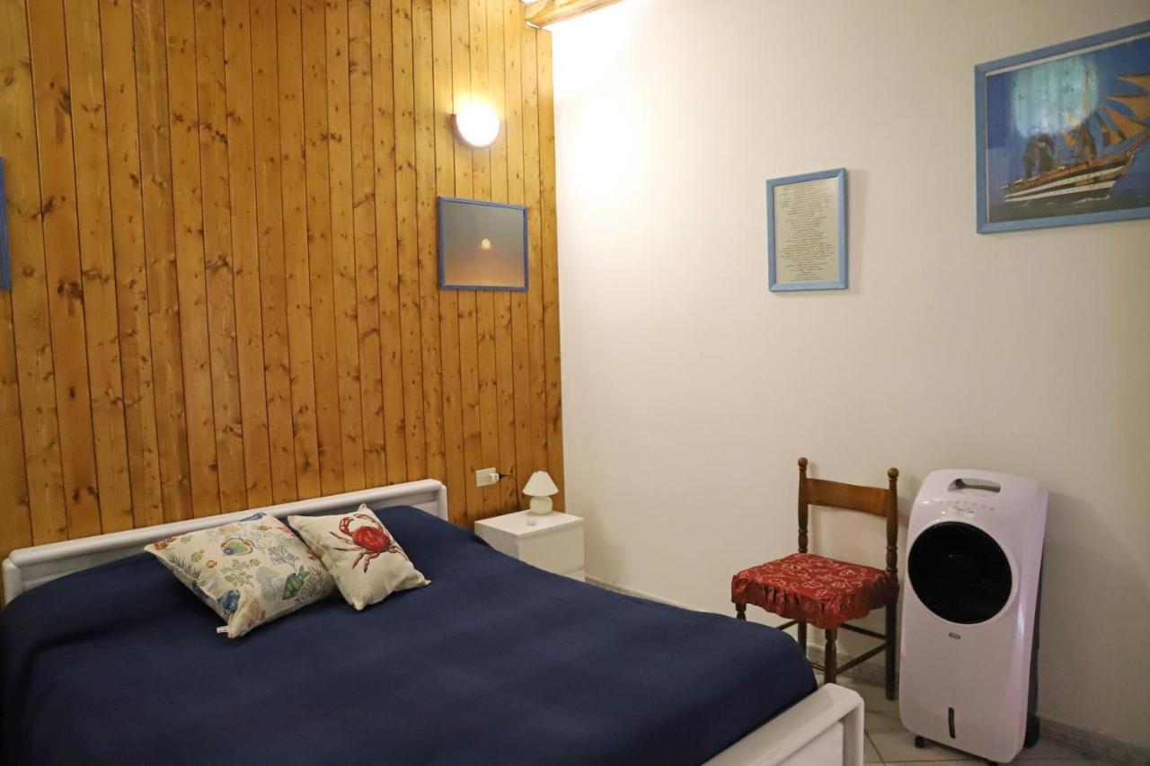 Casa Vacanze Lorenzo Villa Malfa  Dış mekan fotoğraf