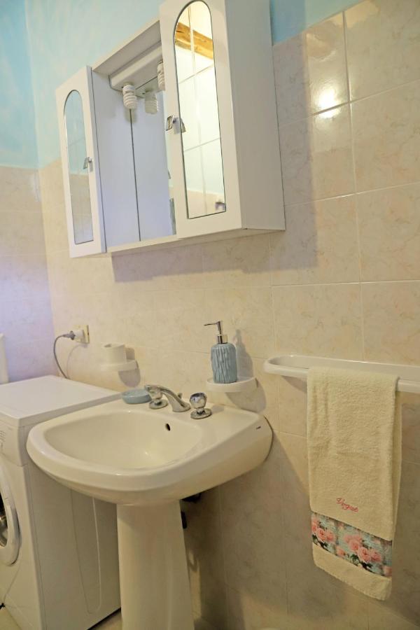Casa Vacanze Lorenzo Villa Malfa  Dış mekan fotoğraf